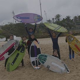 campamento de skimboard en verano